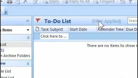 How to mark a task as complete in Outlook