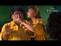 Encanto | Clip Oficial | Disney Studios