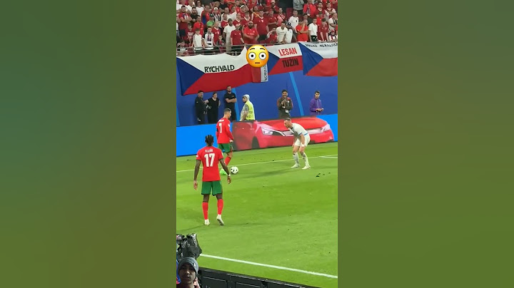 "CR7 Magic Unleashed: Portugal's Leão Roars in EURO 2024!" #ronaldo #shorts