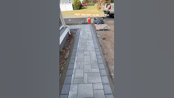 Paver Walkway Edging #diy #construction #pavers #walkway #install #stepbystep #howto #bluecollar