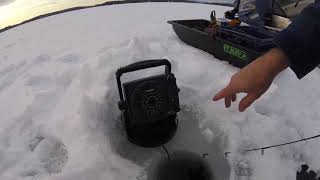 Why the Humminbird ice 35 is the best flasher unit