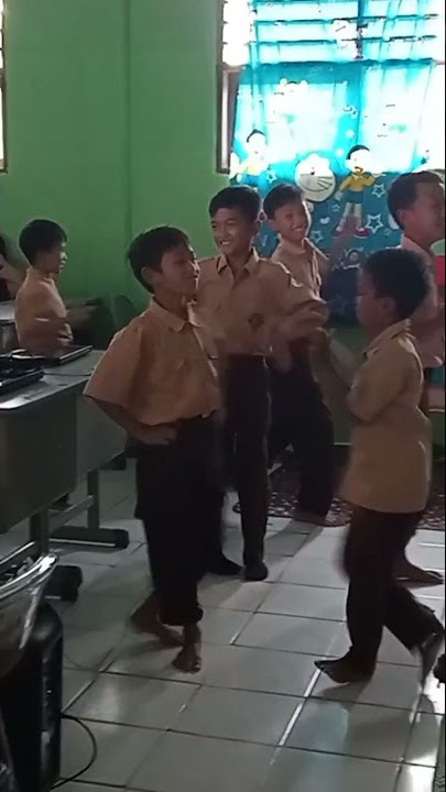 Ice Breaking Angkatlah lenganmu tu...wa...ga... #guruberbagi #gurupenggerak#aksinyata  #icebreaking