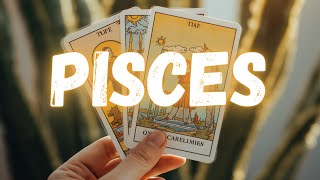 PISCES 💌 OMG! The Cards Warned You… Someone Obsessed With You Is About to Search for You! 😱❤️‍🔥