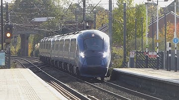 Double Hull Trains Class 802 passes Newark Northgate (28/10/22)