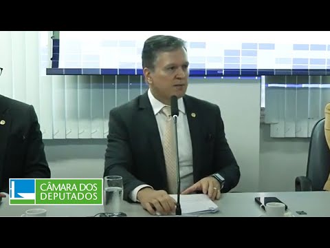 COMISSÃO ESPECIAL SOBRE A REVISÃO LEGAL EXPLORAÇÃO PORTOS INSTALAÇÕES PORTUÁRIAS