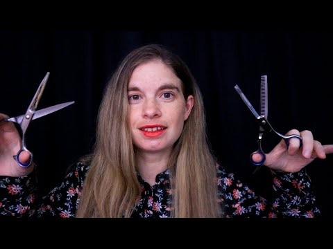 RP ASMR - Le retour de la coiffeuse folle !