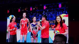 Voli putri VNL 2025 HK | Tim Tiongkok_setelah diskusi
