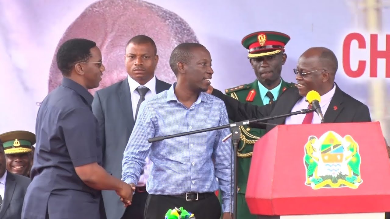 Rais Magufuli Amaliza Bifu la Makonda na Ruge Jukwaani