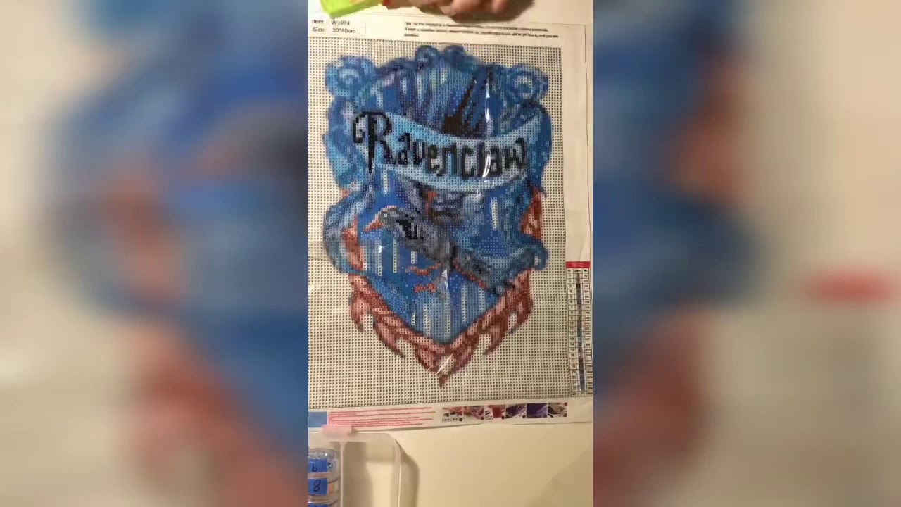 Ravenclaw Diamond Painting Time-lapse - YouTube