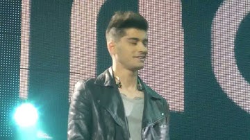 One Direction, One Thing Live,Take Me Home Tour, Front Row