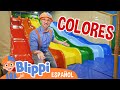 Resbaladillas de colores con Blippi 🌈 Blippi Español | Videos educativos para niños | Juega