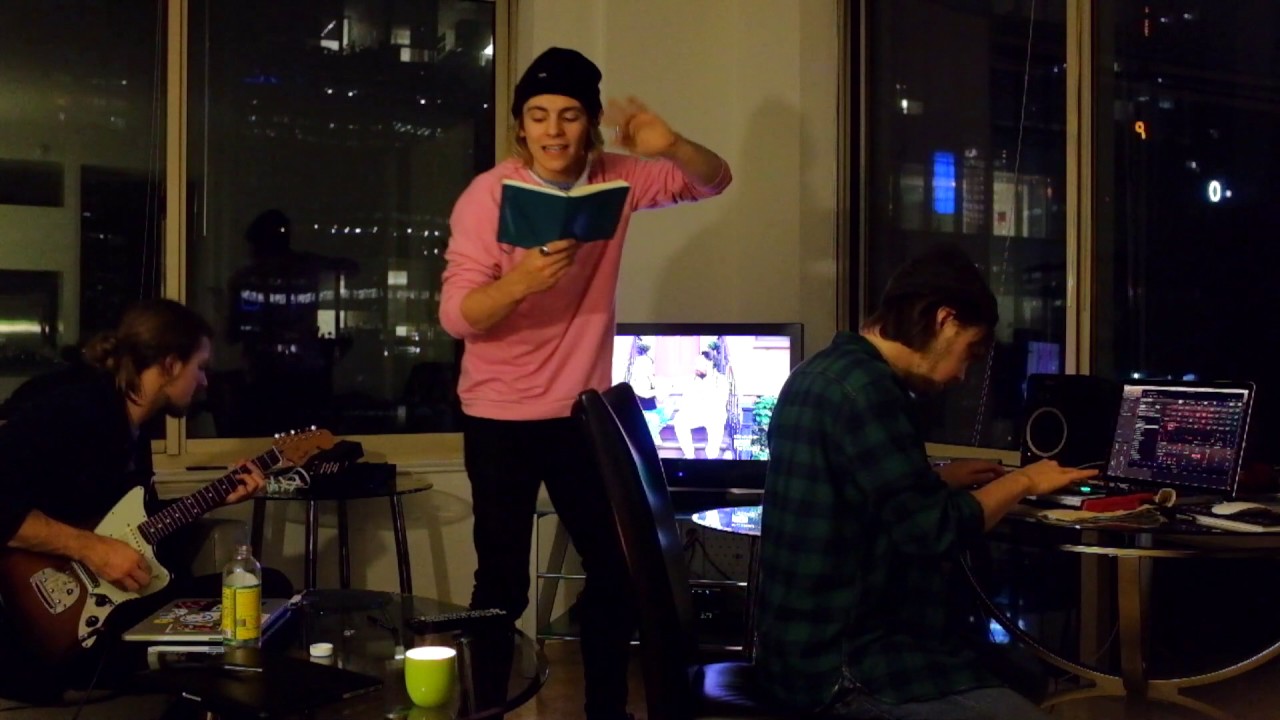 Hillary. I wanna get wit chu. (Mrs. HRC)