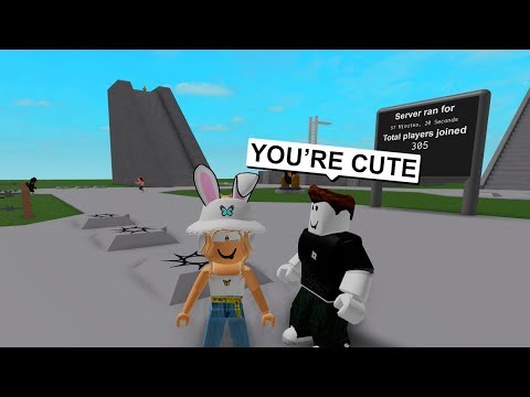 Reaction of ROBLOX Players when the ROBLOX GIRL Joins! 