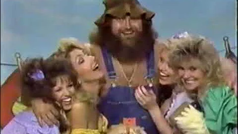 WWF/WWE Legend Hillbilly Jim on Hee Haw in 1987