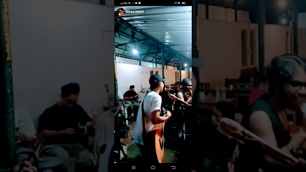 Fokus yg si pojokkan saja ya.