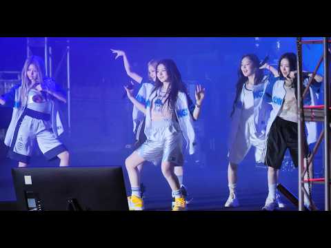260506 KiiiKiii 키키 - 404 (New Era) 포오포뉴에라 (<strong>명지대</strong> 축제) 직캠 fancam by zam