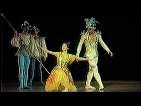 Egyptische Verward zijn Profetie Le Papillon" Ballet de Santiago - YouTube