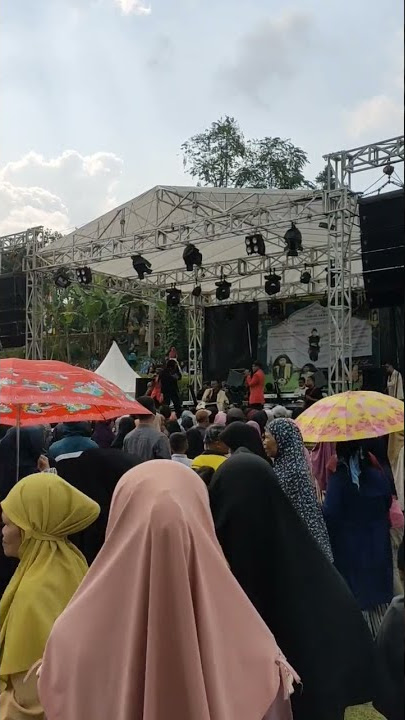 Ribuan Penonton memadati Lapangan Barajakarya Cibedug melihat Almanar‼️