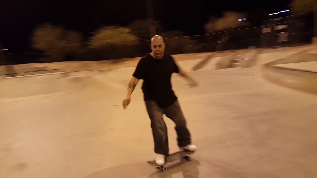 back bigspin shove-it