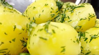 Картофель отварной с укропом, чесноком и сливочным маслом///boiled potatoes