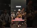 Pengamen ini bikin heboh penonton#viral #duet #music #beranda #shorts #pengamen #musikhiburan #cover