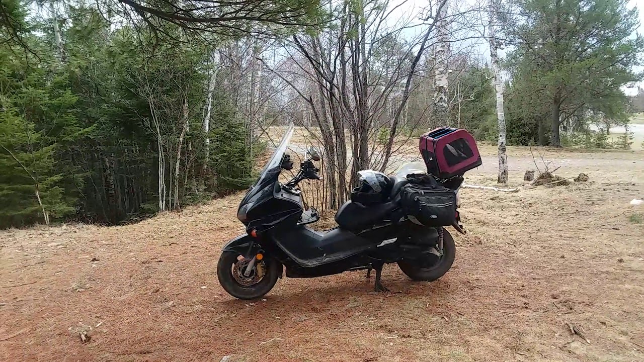 Back Roads Brenton: road side stop in 3 lakes Michigan