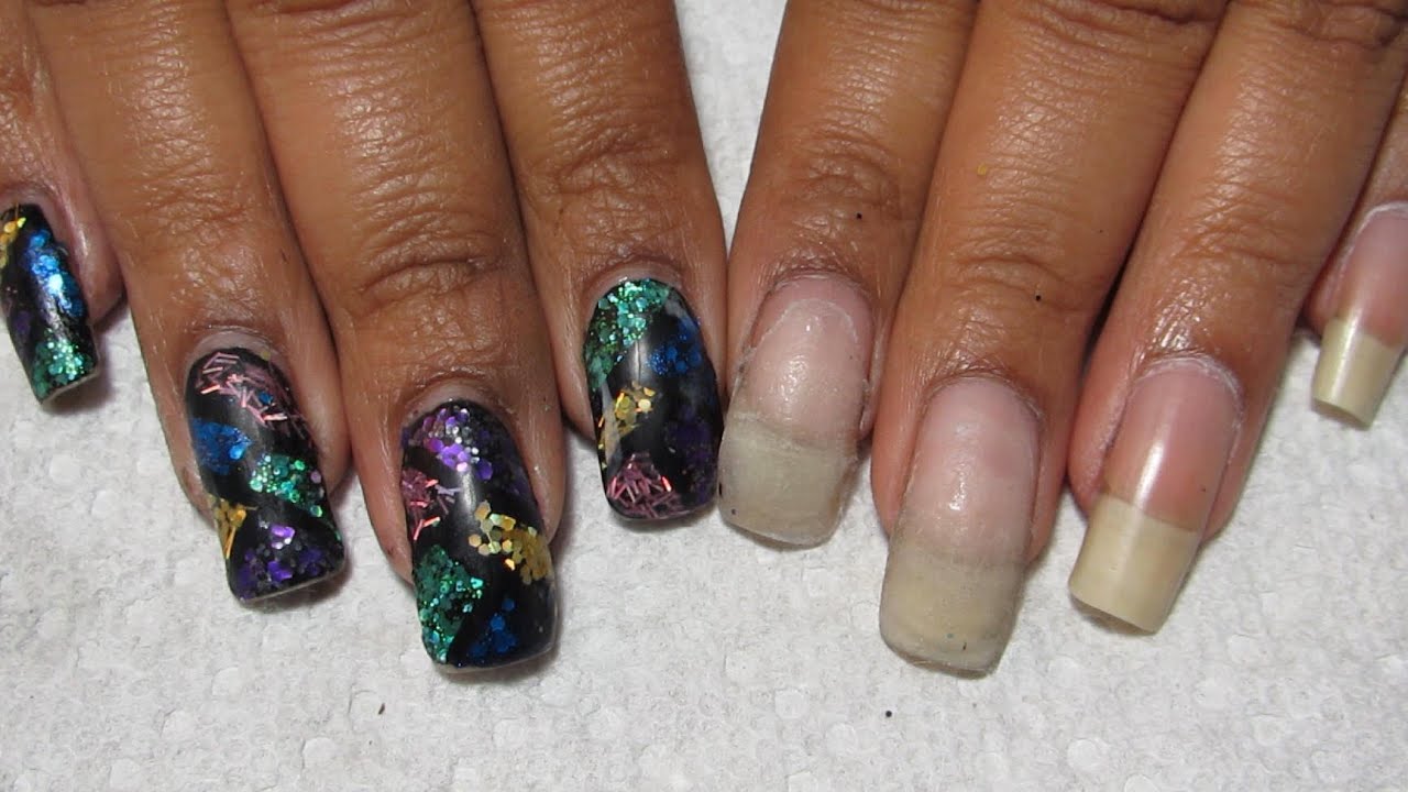 How To:  Easily Remove Glitter Polish With the Foil Method