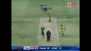 Pakistan Destroyed South Africa at their home 2nd ODI 2006