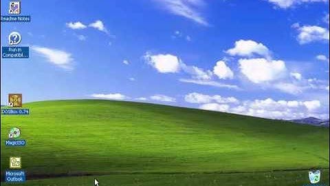 Microsoft Whistler (Windows XP Professional Pre-Beta 2) Build 2419 on Virtual PC 2007