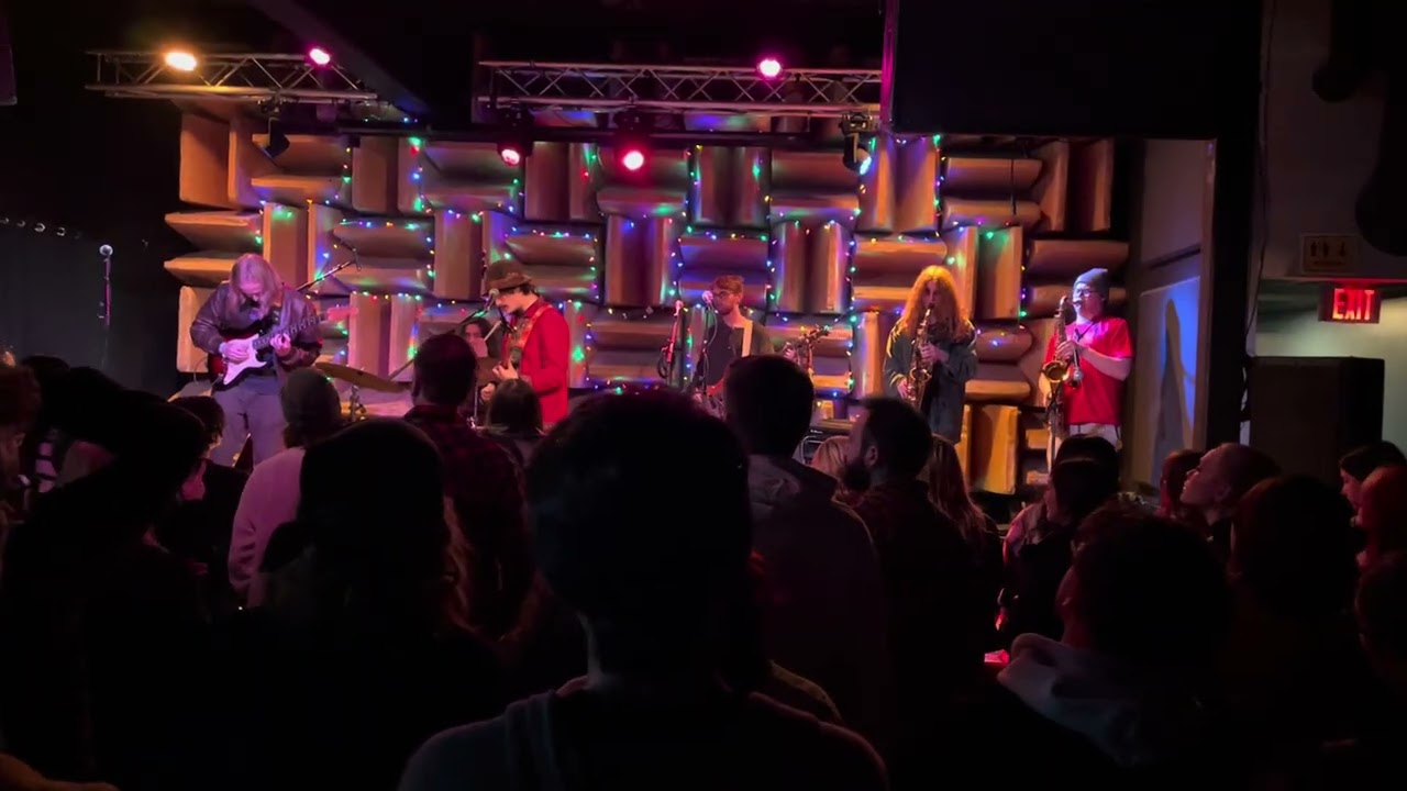 Current Entertainment performs at the HiFi in Indianapolis