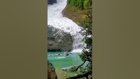 Snow Melting Glacier into the River of Naran #naranvalley #glacier #2023