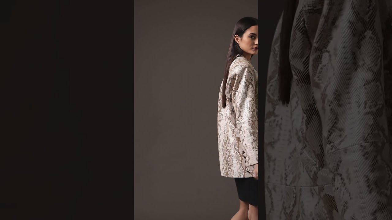 Snake Printed Lamb Leather Oversize Blazer LWG Gold Okeotex Certified Style Shorts Fashion