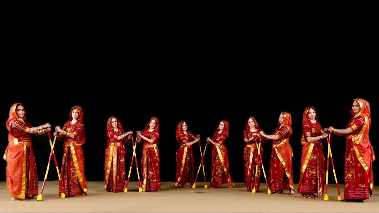 Tippani Dance Of Gujaratuirpl theshowfactory An Artist Management