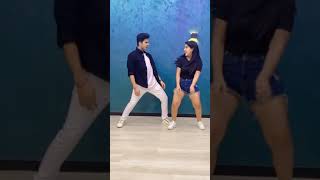 Cute Sameeksha Sud & Jigar Thakkar Viral Dance