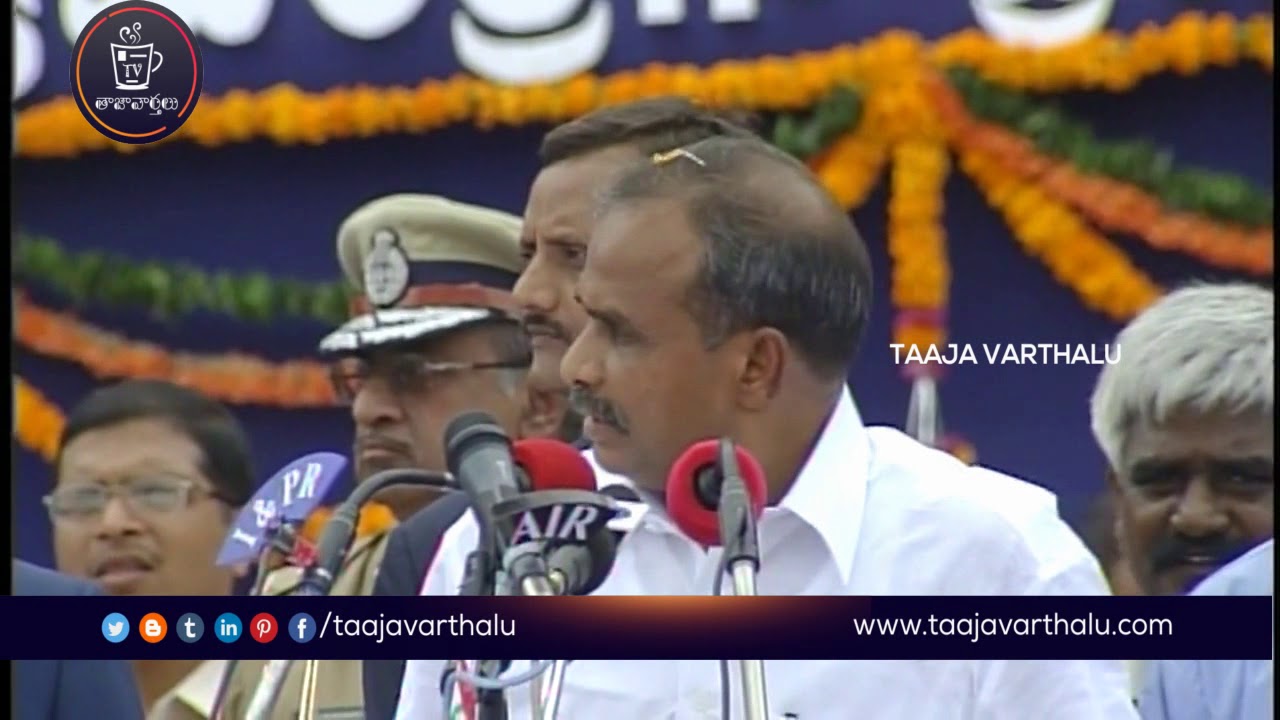 YS Rajasekhara Reddy Pramana Sweekaram in the year 2004 || taajavarthalu