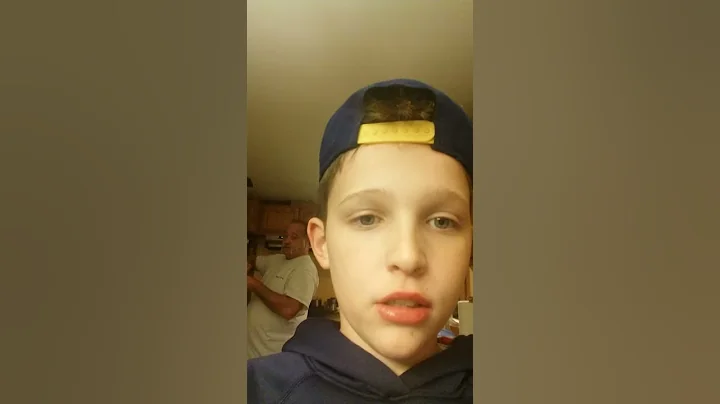My cousin trying to prank me  (didn't work)