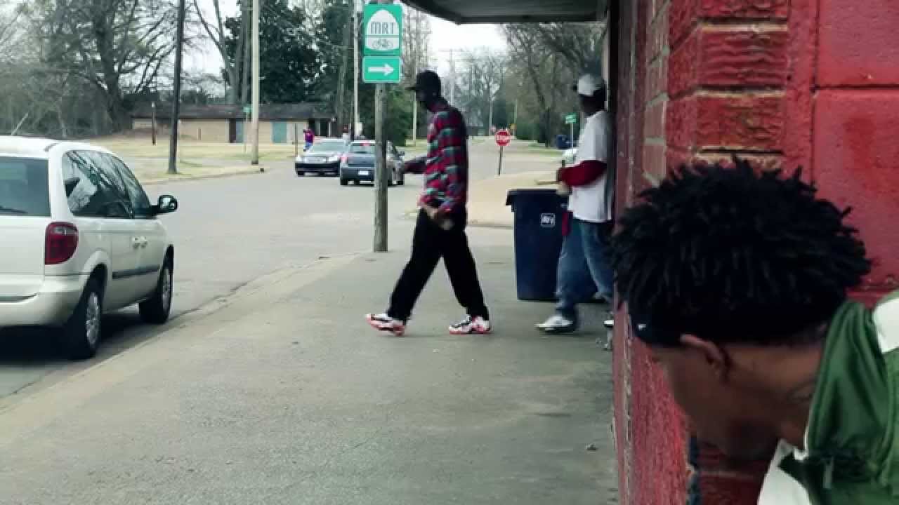 Scott Drive "No Kick It"