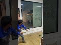 The process of removing tempered glass- Good tools and machinery make work easy