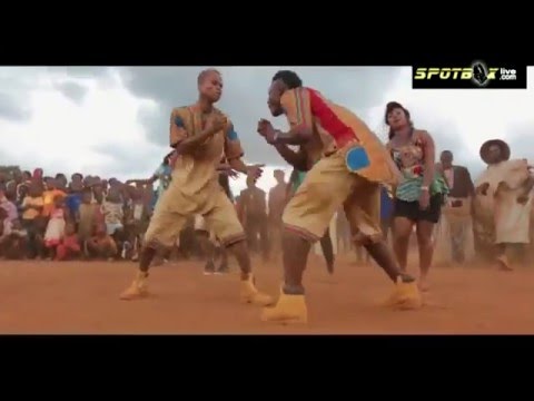 AKOBO POUSSIERE CLIP OFFICIEL DJ JOJO , DJ COQUELET AKOBO SYSTEME