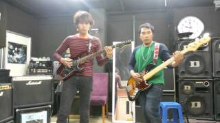 Ayam jamrud cover