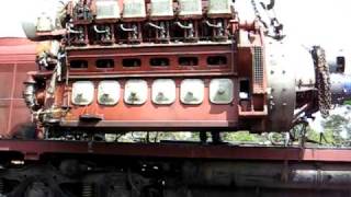 Lifting a 12 Cyl 244 Alco Diesel into 4001 Loco Part 3