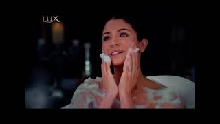 Chand sa Roshan Chehra| Anushka Sharma and Virat Kohli| New Lux soap, Our best soap for Glow|Tamil screenshot 4