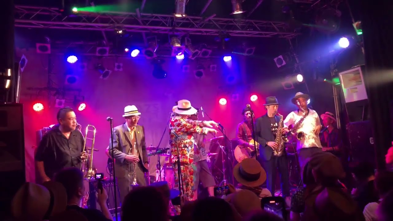 The Rude Pressures feat. Gaz Mayall - Gaz's Rockin' Blues in Tokyo