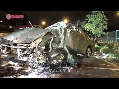 大埔有私家車失控撞欄　司機受傷送院 - 20200922 - 香港新聞 - 有線新聞 CABLE News