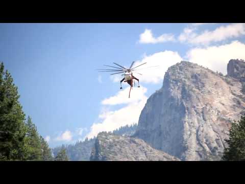 Yosemite Foresta Big Meadow Fire, Sky Crane Video