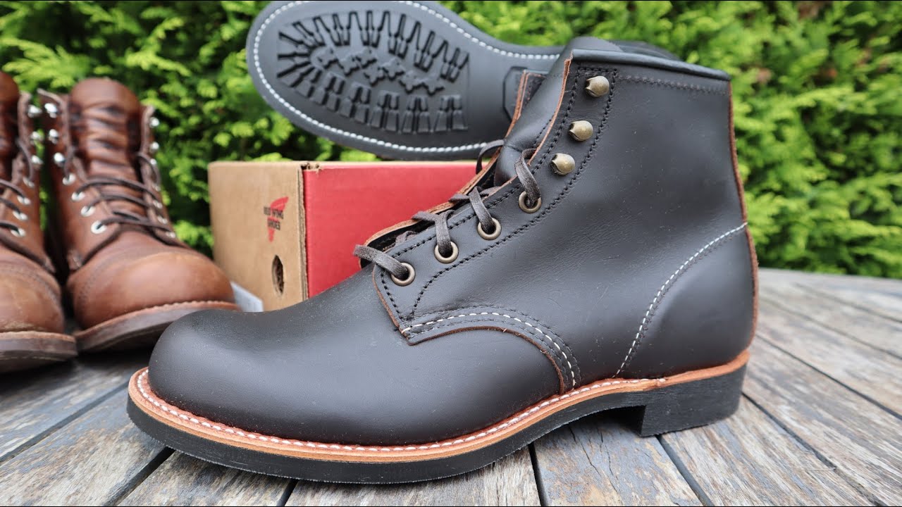 Best for patina? Red Wing 3345 Blacksmith Black Prairie - YouTube