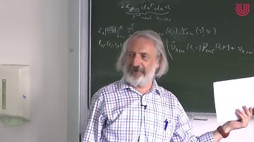 Gravitational waves - Volker Perlick - Lecture 18