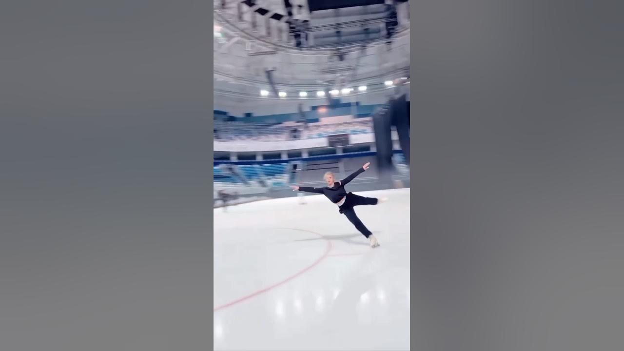 Ками́ла Вали́ева  leg 