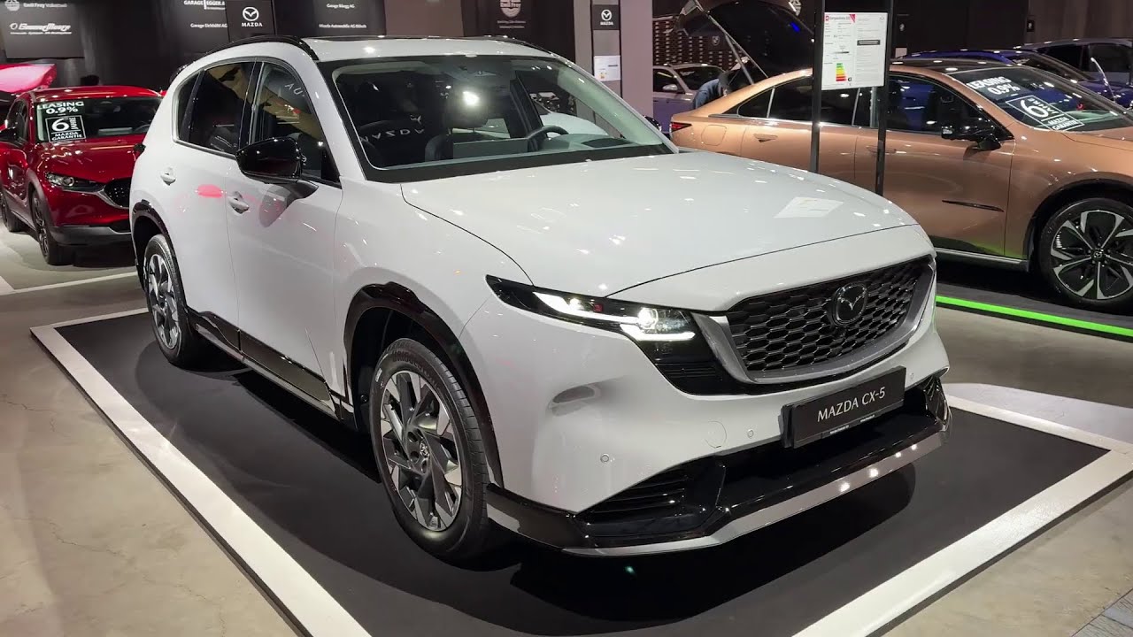 MAZDA CX 5 2026 года — совершенно новый компактный внедорожник третьего поколения с гибридным дви...