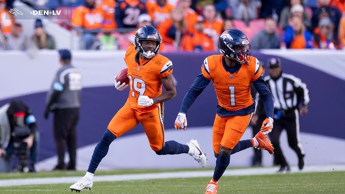 Broncos go on the road, look for season sweep vs. Raiders I Broncos Weekend  - YouTube